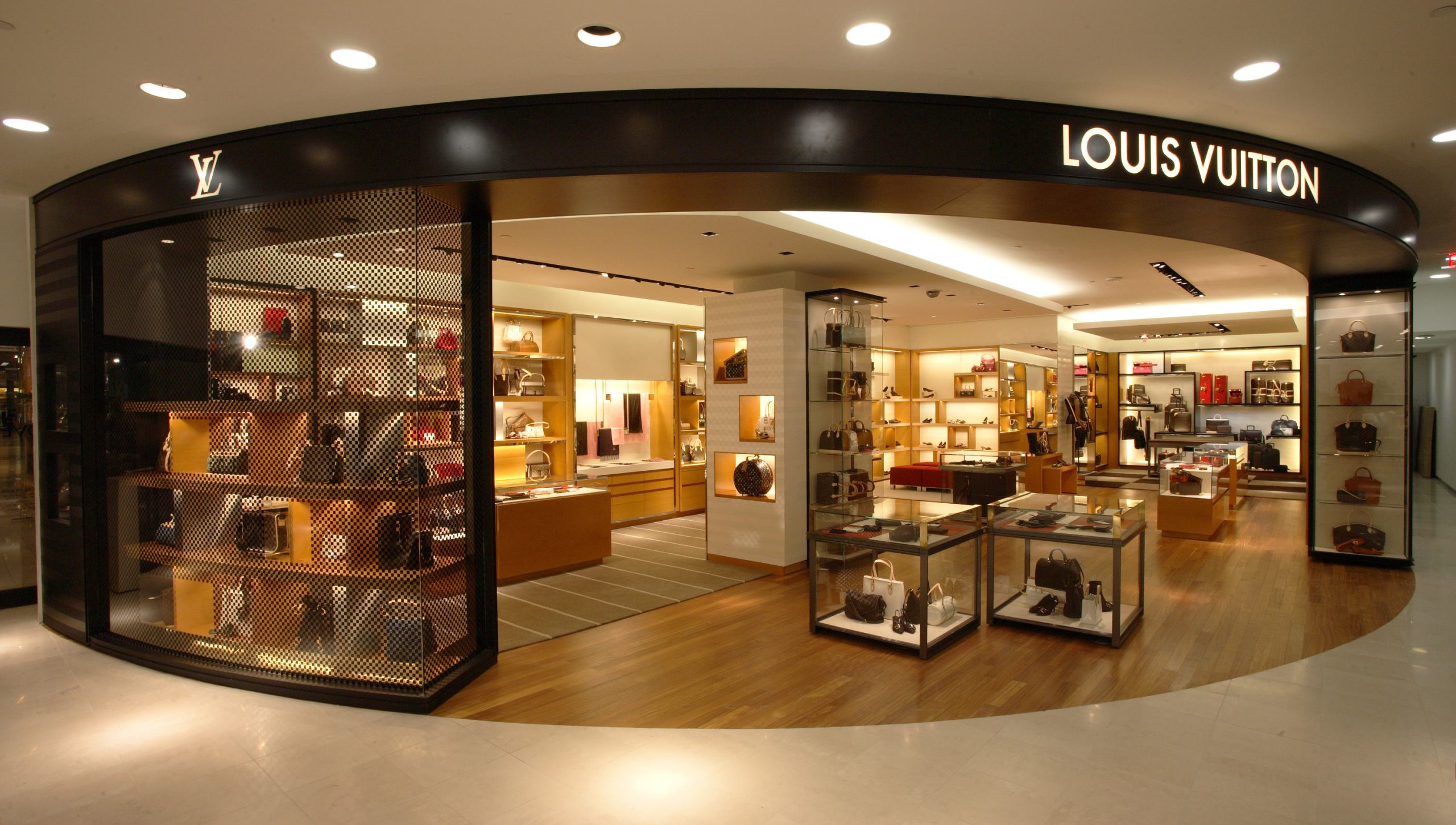 Louis Vuitton return policy store