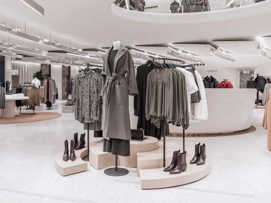 Zara-Store-Inside-View