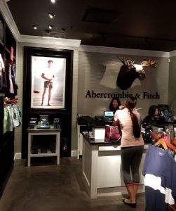 Abercrombie return policy counter