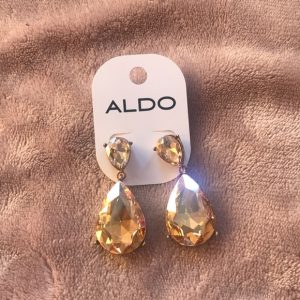 Aldo Return Policy - earrings