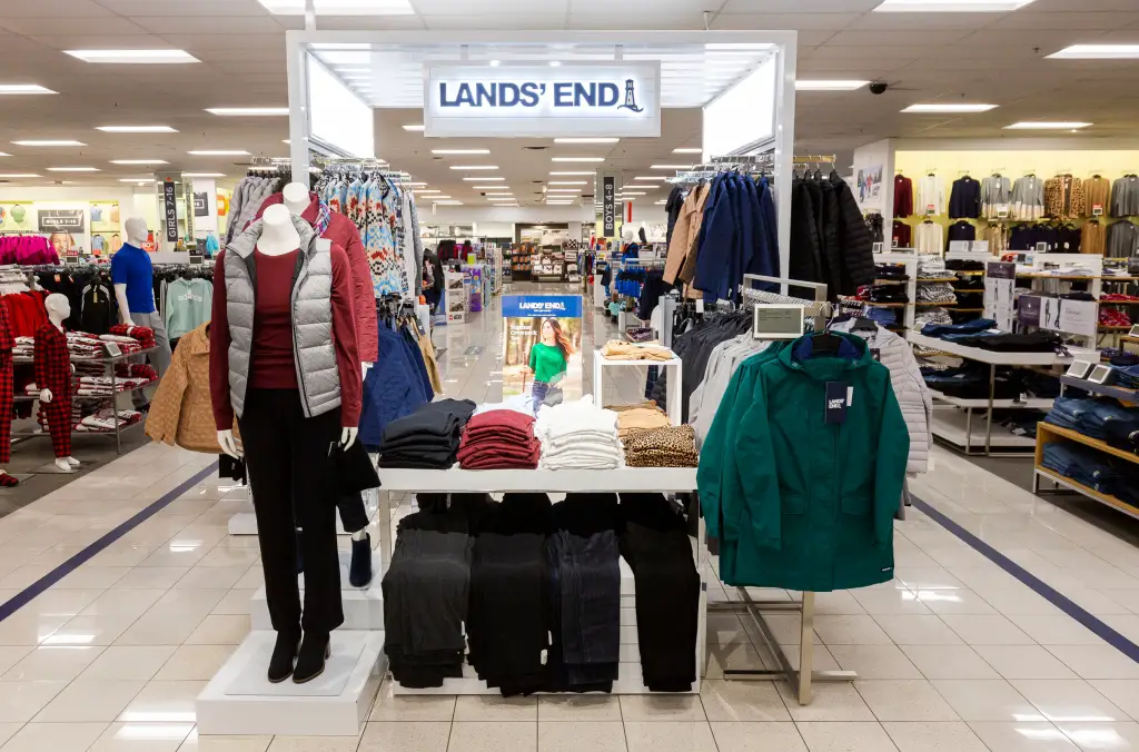 Lands End store